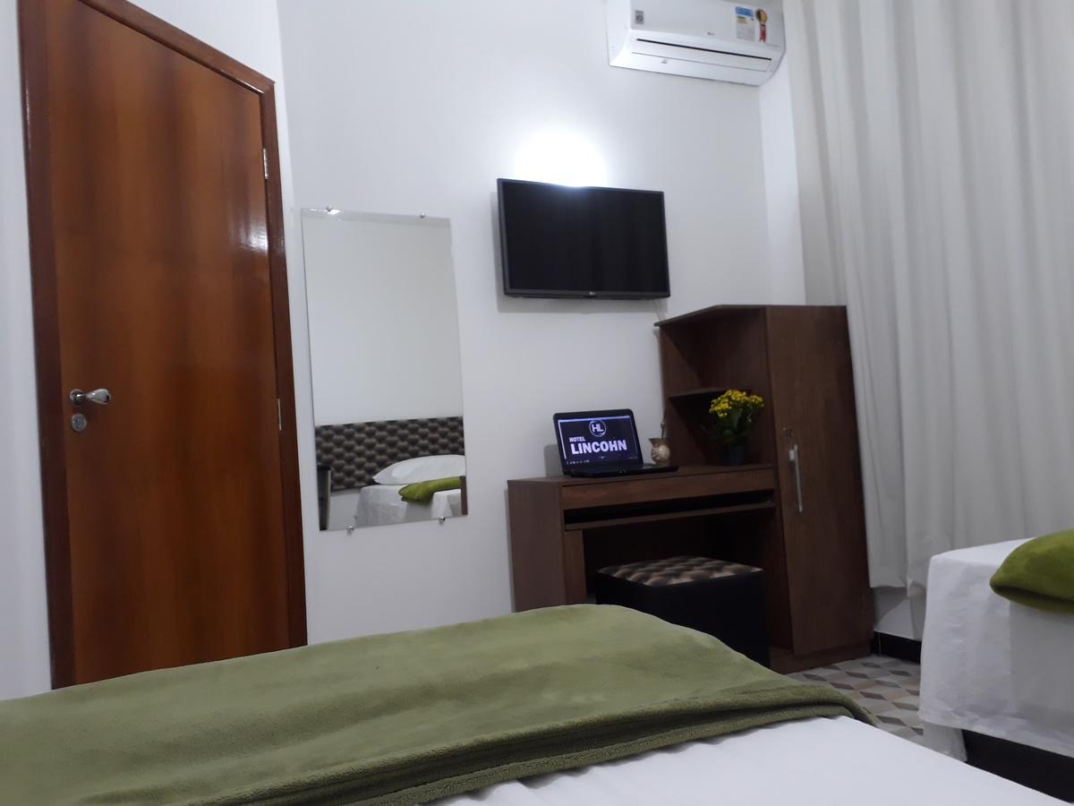 Hotel Lincohn มอนเตสกลารอส ภายนอก รูปภาพ
